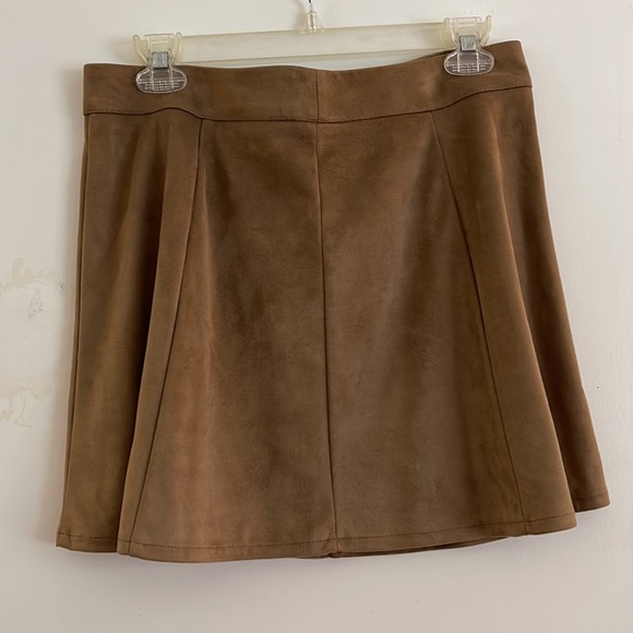 Tan Suede Mini Skirt - Picture 2 of 2
